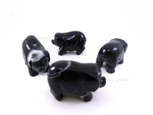 動物雕刻-豬-黑石